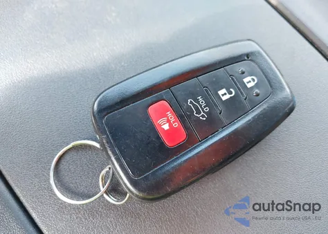 2022 Toyota Highlander Xle из США, поврежденный, VIN 5TDGZRBH4NS241060